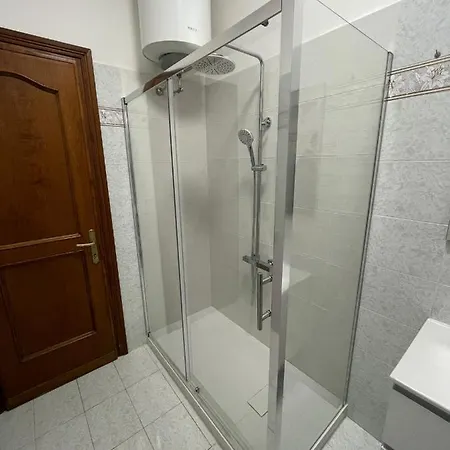 Anna House Apartment *